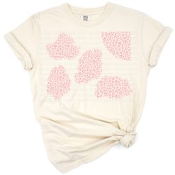 Pink leopard print patchwork background with matching sleeve accents.