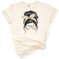 Messy bun senior girl with blank hairband and sunglasses.