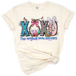Playful XOXO love letters with decorative hearts in a cheerful style.