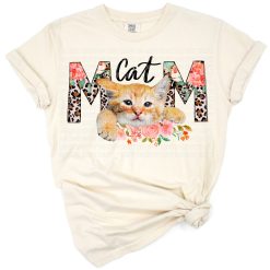 A hand drawn cat mom with kittens, flowers, and pink leopard print accents.